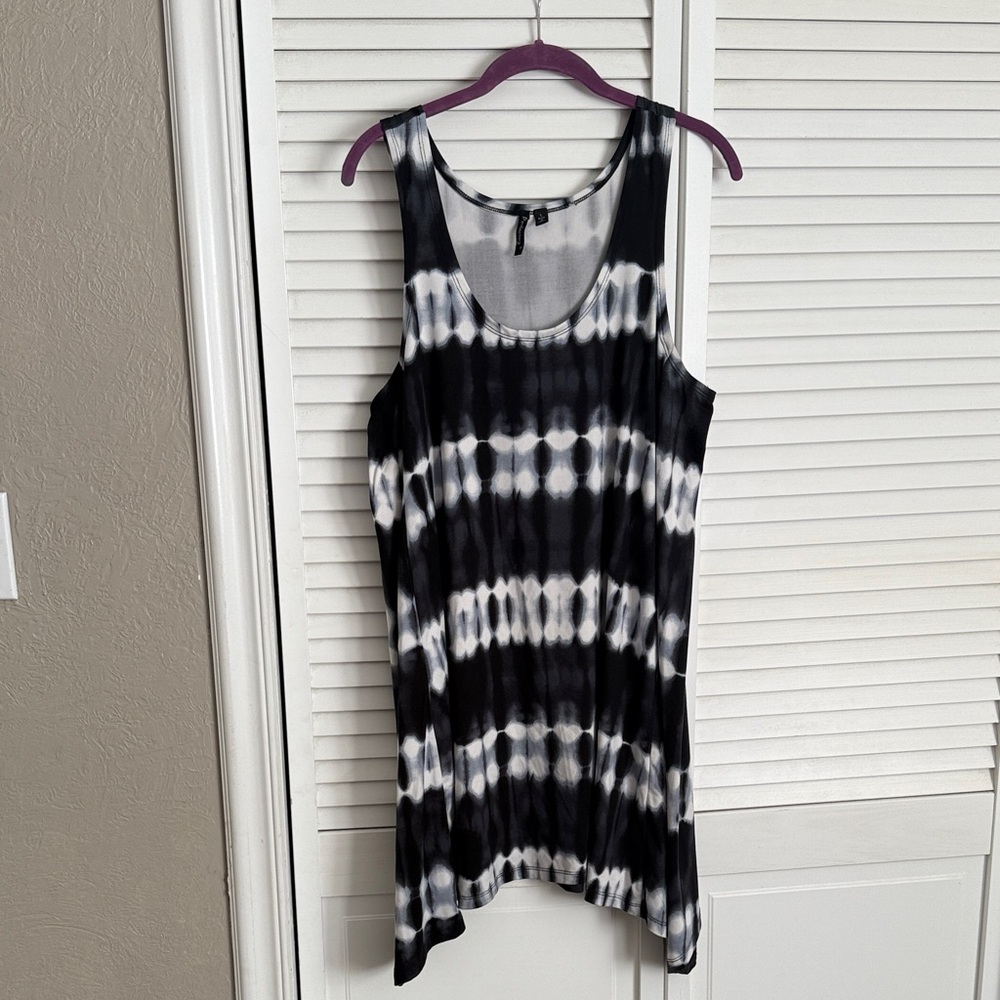 Monochrome Tie-Dye Tank Top